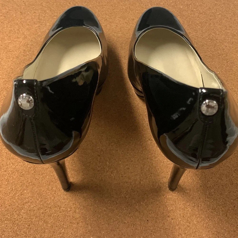 Michael Kors Ionna Patent Leather Platform Pump